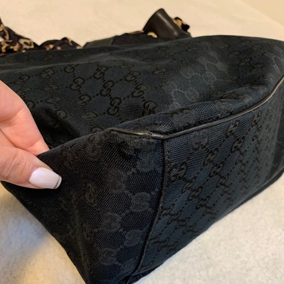 Gucci Positano Black GG Canvas Shoulder Bag - Picture 11 of 12